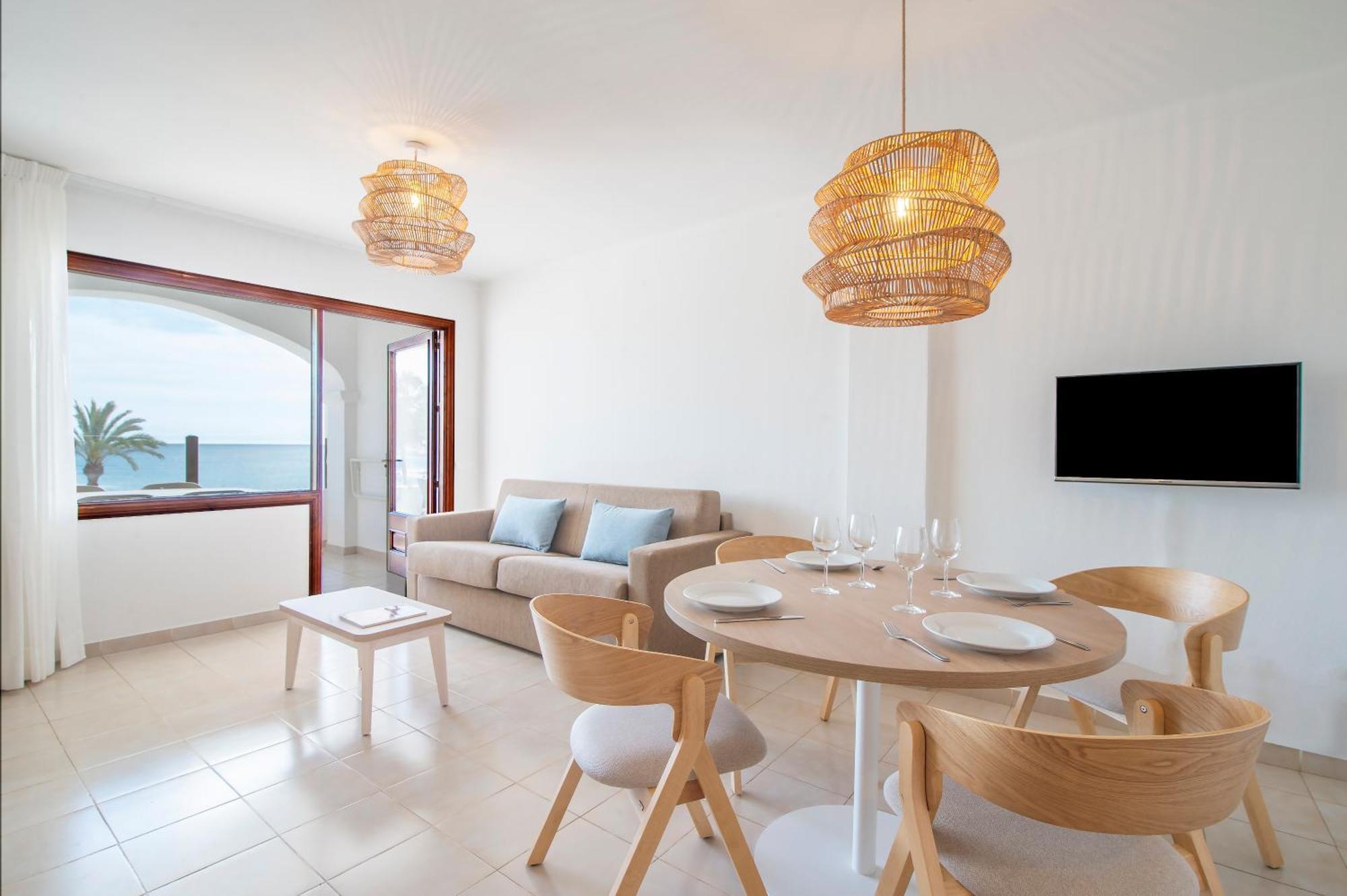 Pierre & Ros Ibiza Apartment